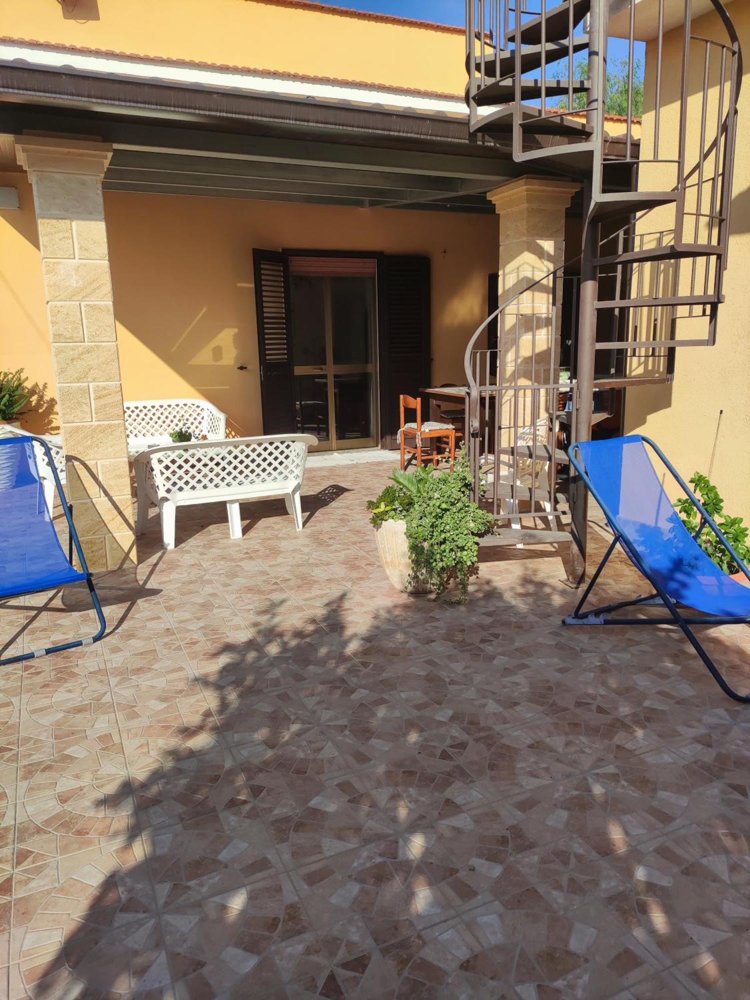 Casa Vacanze Nonna Tuzza 마르살라 외부 사진