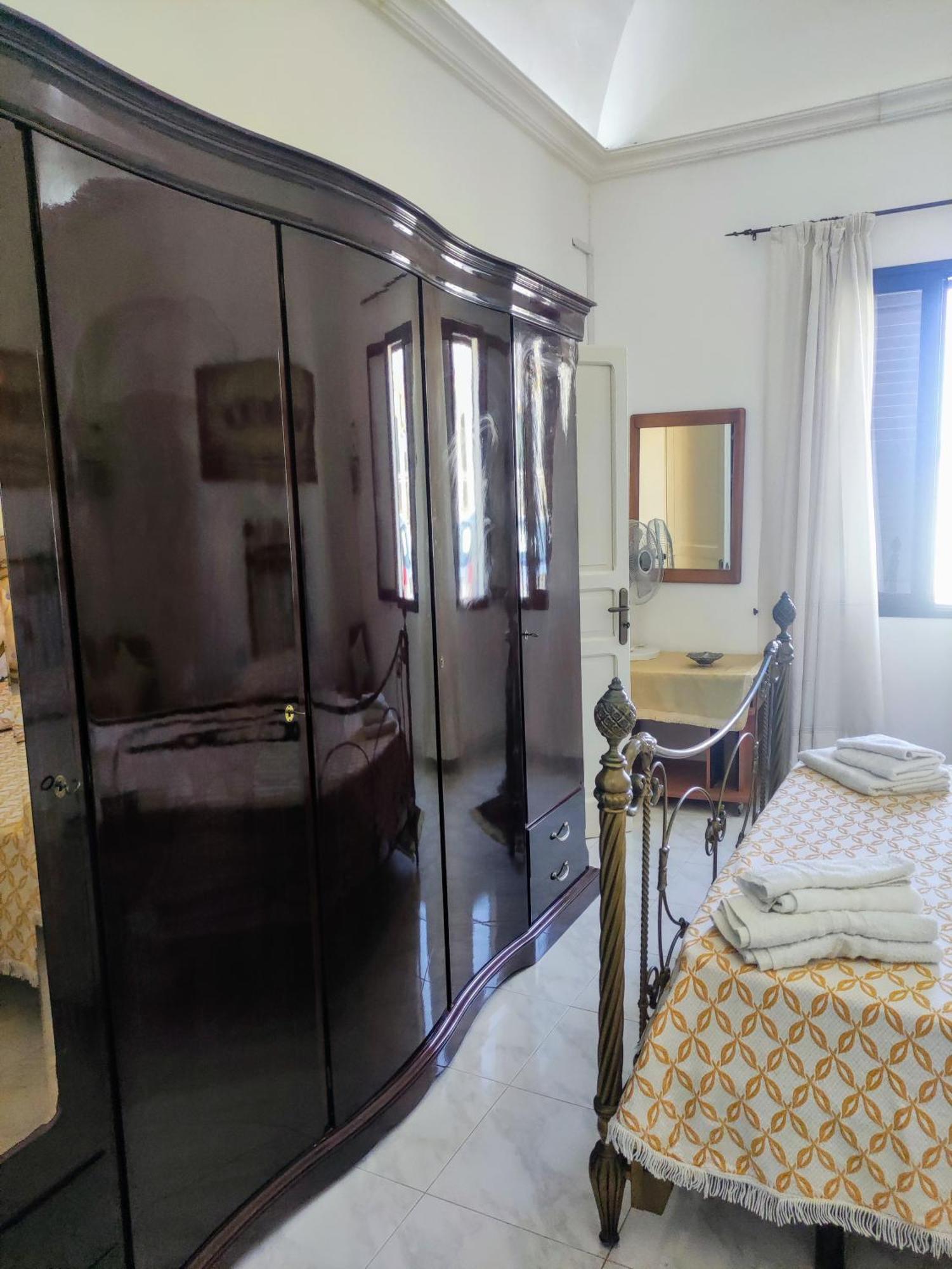 Casa Vacanze Nonna Tuzza 마르살라 외부 사진