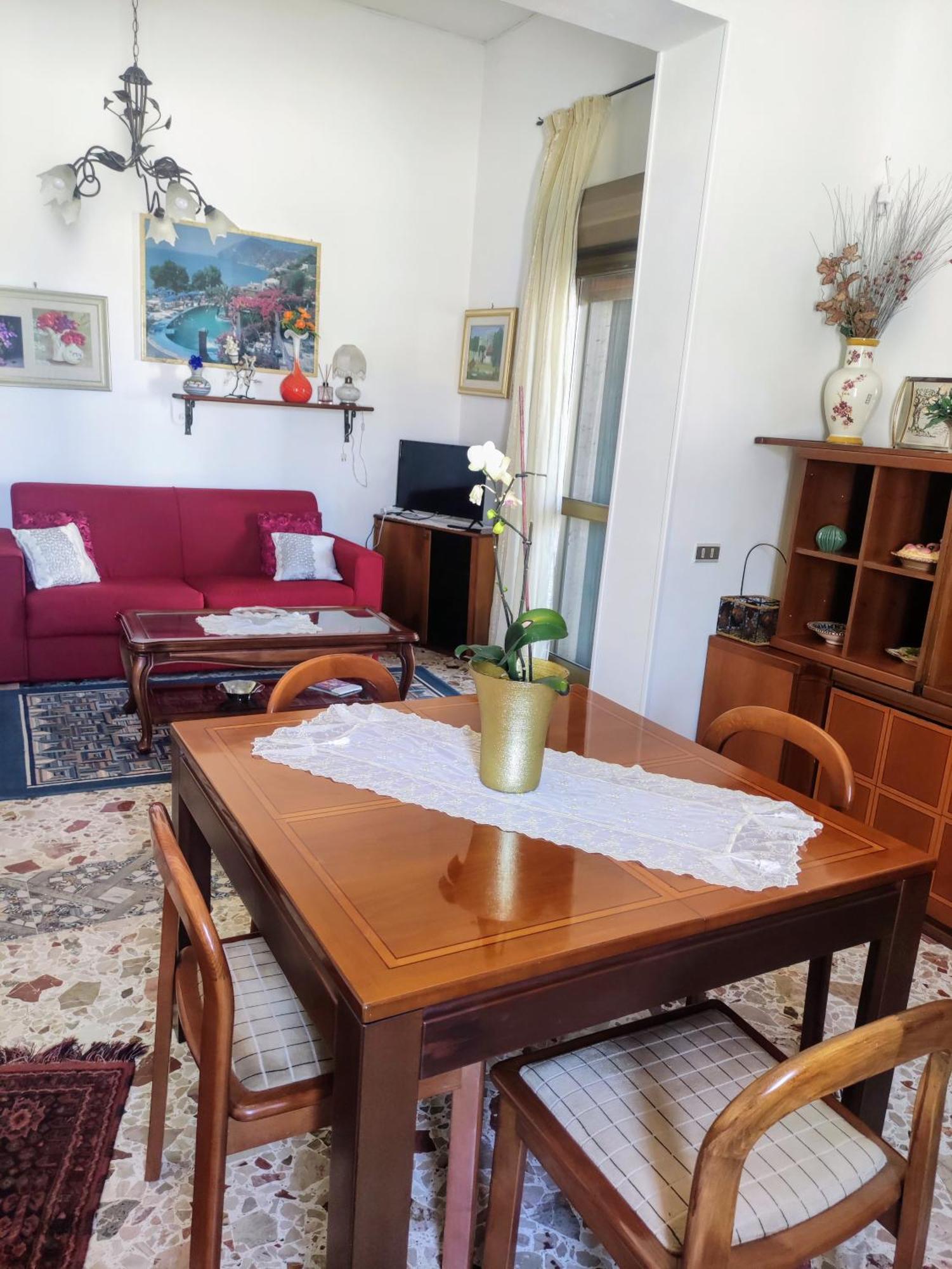 Casa Vacanze Nonna Tuzza 마르살라 외부 사진
